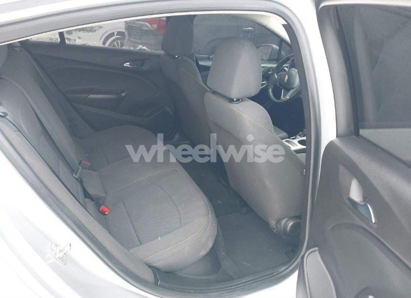 Photo 8 of 2018 Chevrolet Cruze LS AUTO (VIN 1G1BC5SM8J7137590)