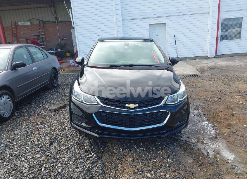 Photo 13 of 2018 Chevrolet Cruze LS AUTO (VIN 1G1BC5SM8J7141428)