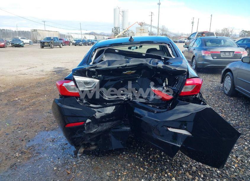 Photo 17 of 2018 Chevrolet Cruze LS AUTO (VIN 1G1BC5SM8J7141428)