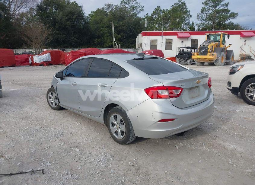 Photo 3 of 2018 Chevrolet Cruze LS AUTO (VIN 1G1BC5SM8J7147696)