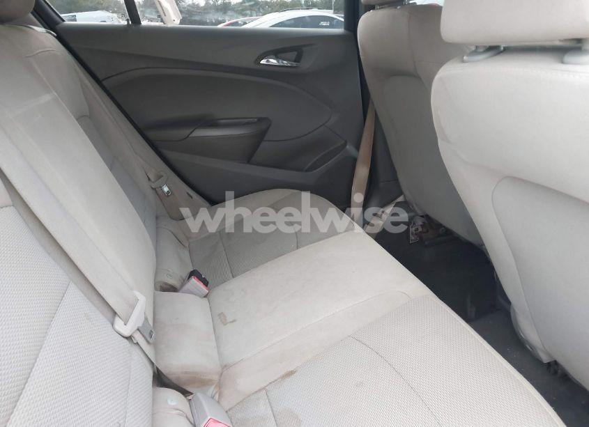 Photo 8 of 2018 Chevrolet Cruze LS AUTO (VIN 1G1BC5SM8J7147696)