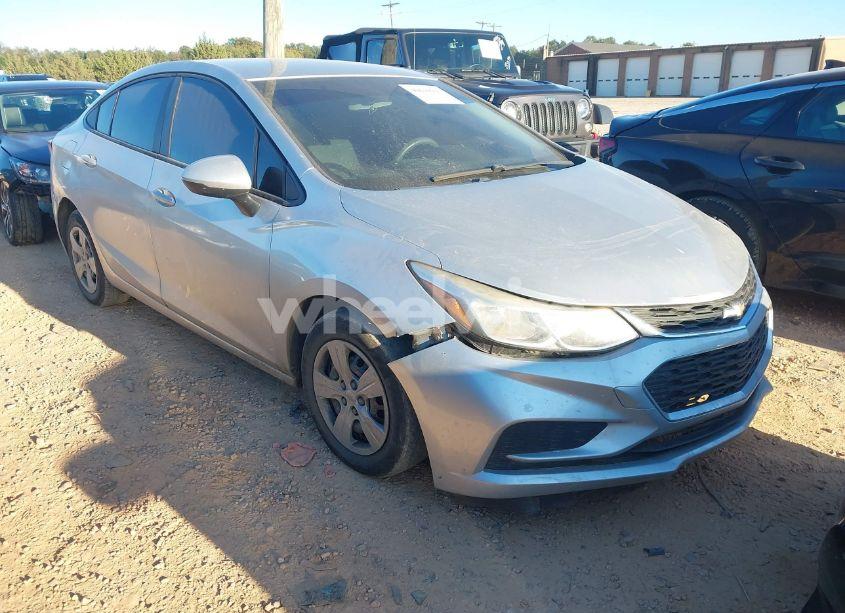 2018 Chevrolet Cruze LS AUTO (VIN 1G1BC5SM8J7163140) main photo
