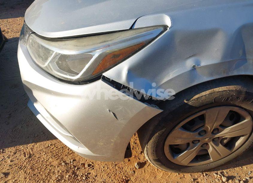 Photo 17 of 2018 Chevrolet Cruze LS AUTO (VIN 1G1BC5SM8J7163140)