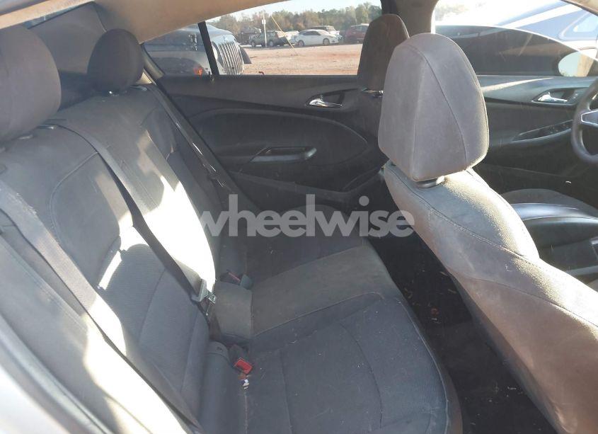 Photo 8 of 2018 Chevrolet Cruze LS AUTO (VIN 1G1BC5SM8J7163140)