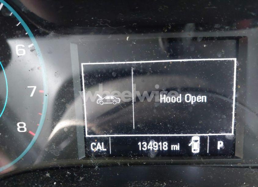 Photo 15 of 2018 Chevrolet Cruze LS AUTO (VIN 1G1BC5SM8J7196784)