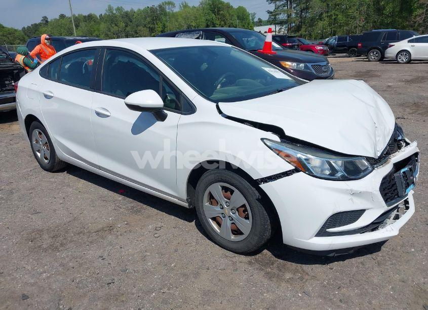 2018 Chevrolet Cruze LS AUTO (VIN 1G1BC5SM8J7198275) main photo