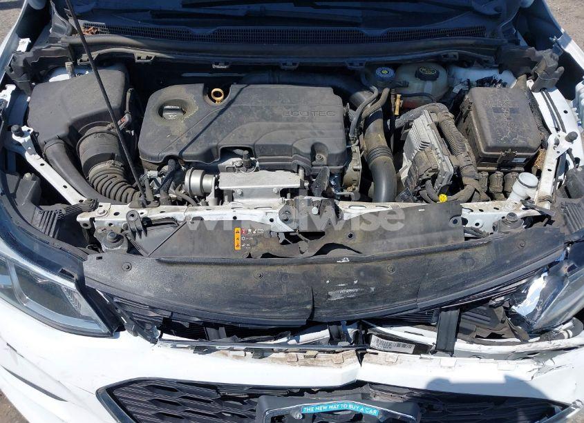 Photo 10 of 2018 Chevrolet Cruze LS AUTO (VIN 1G1BC5SM8J7198275)