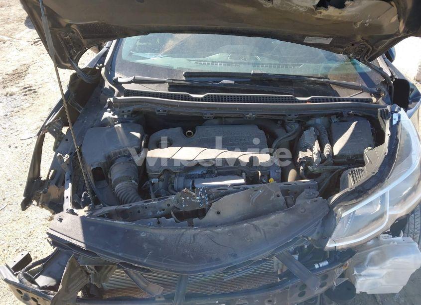 Photo 10 of 2018 Chevrolet Cruze LS AUTO (VIN 1G1BC5SM8J7201417)