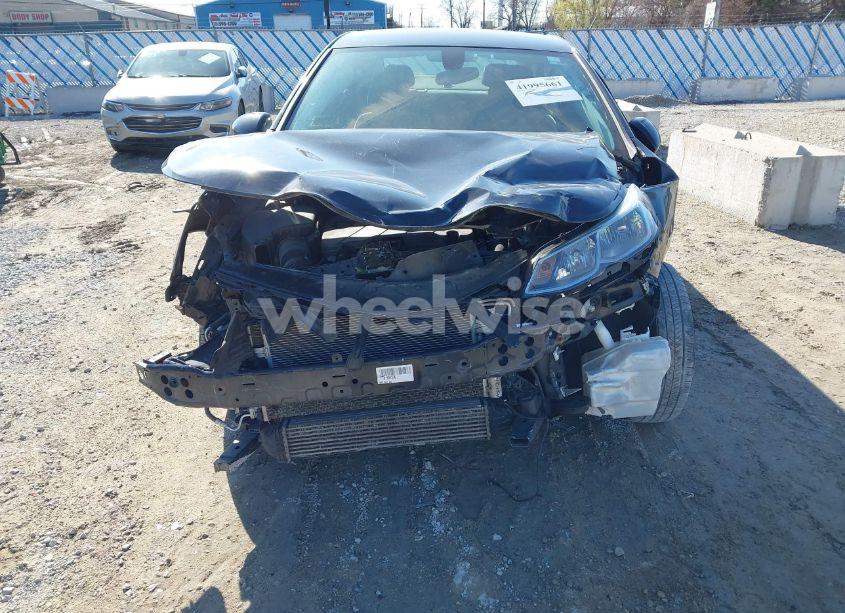 Photo 6 of 2018 Chevrolet Cruze LS AUTO (VIN 1G1BC5SM8J7201417)