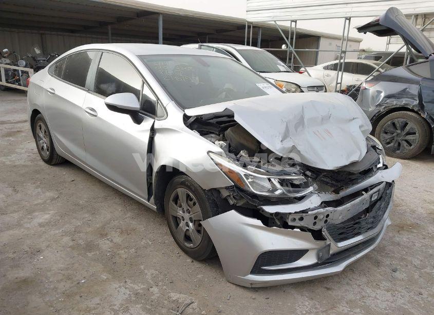 2018 Chevrolet Cruze LS AUTO (VIN 1G1BC5SM8J7216192) main photo