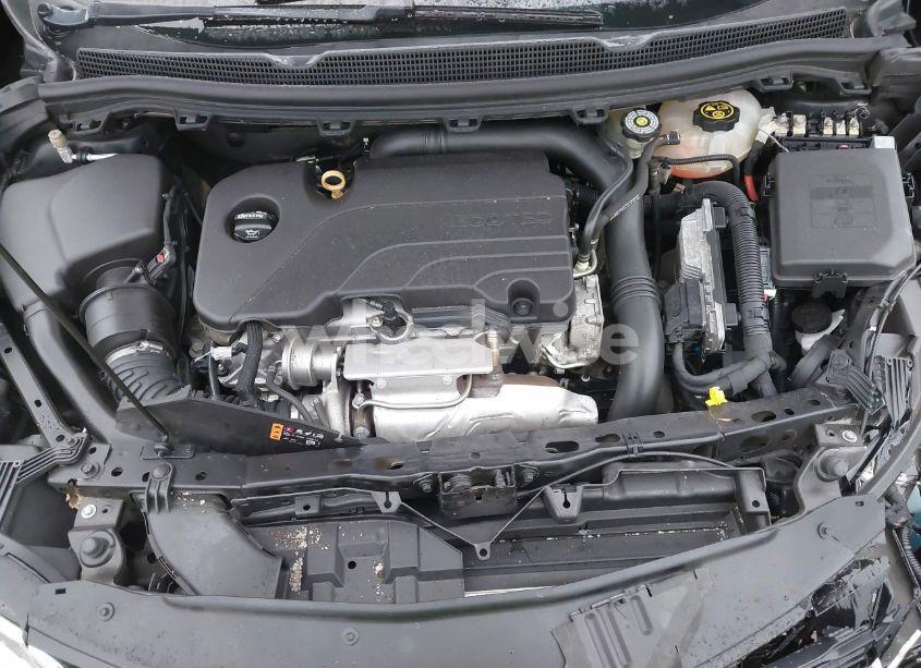 Photo 10 of 2018 Chevrolet Cruze LS AUTO (VIN 1G1BC5SM8J7235969)