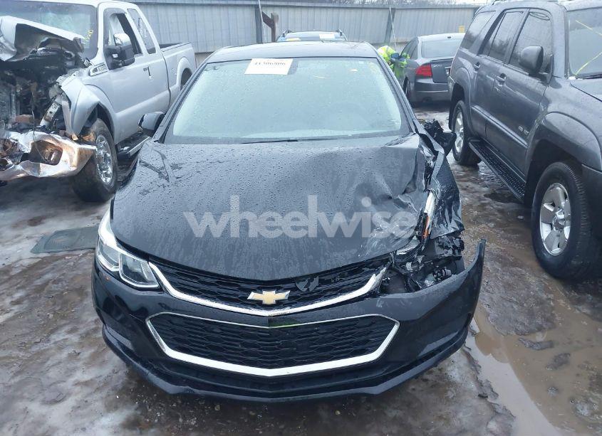 Photo 12 of 2018 Chevrolet Cruze LS AUTO (VIN 1G1BC5SM8J7235969)