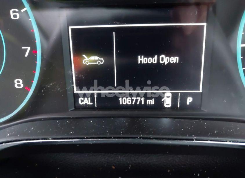 Photo 15 of 2018 Chevrolet Cruze LS AUTO (VIN 1G1BC5SM8J7235969)
