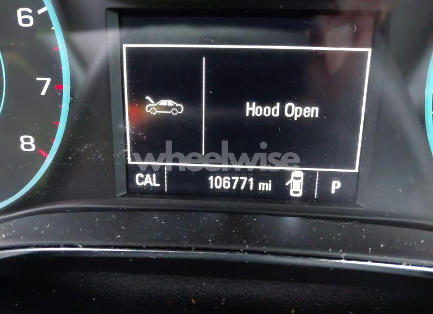 Photo 7 of 2018 Chevrolet Cruze LS AUTO (VIN 1G1BC5SM8J7235969)