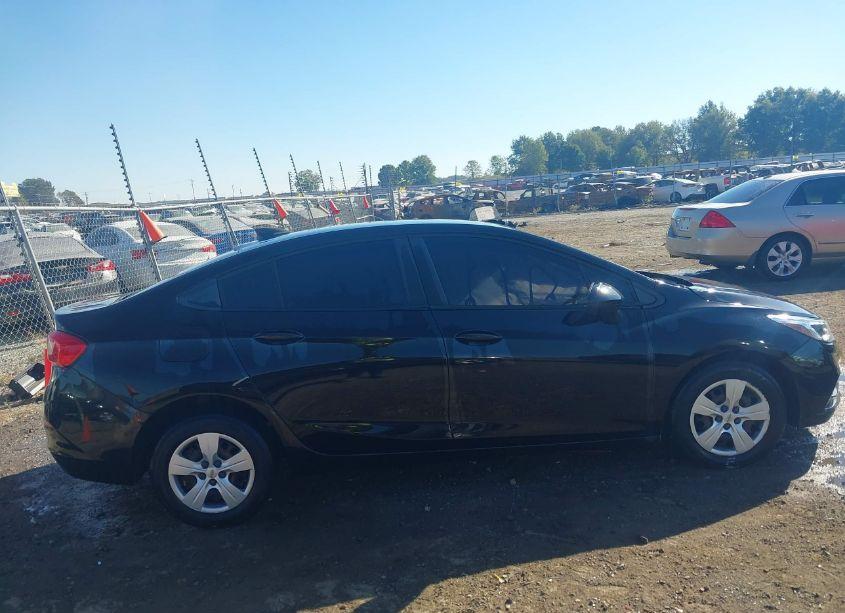 Photo 13 of 2018 Chevrolet Cruze LS AUTO (VIN 1G1BC5SM8J7247992)