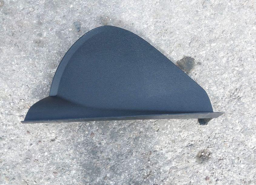 Photo 12 of 2019 Chevrolet Cruze LS (VIN 1G1BC5SM8K7110813)