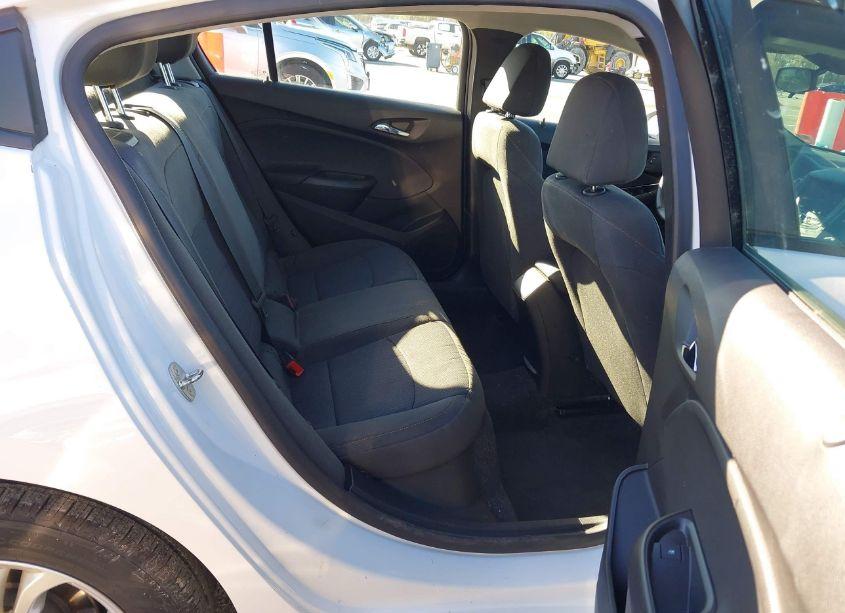 Photo 8 of 2019 Chevrolet Cruze LS (VIN 1G1BC5SM8K7113954)