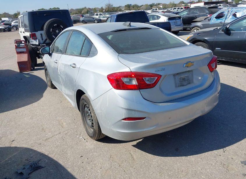 Photo 3 of 2016 Chevrolet Cruze LS AUTO (VIN 1G1BC5SM9G7262901)