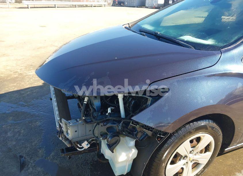 Photo 18 of 2016 Chevrolet Cruze LS AUTO (VIN 1G1BC5SM9G7293808)