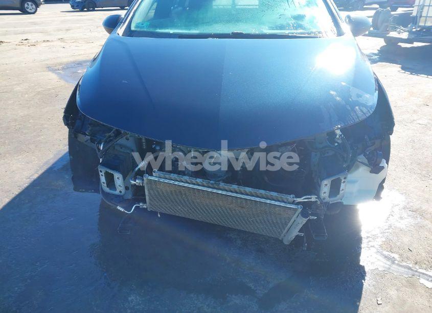 Photo 6 of 2016 Chevrolet Cruze LS AUTO (VIN 1G1BC5SM9G7293808)