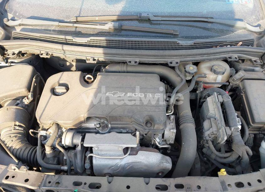 Photo 10 of 2016 Chevrolet Cruze LS AUTO (VIN 1G1BC5SM9G7315306)