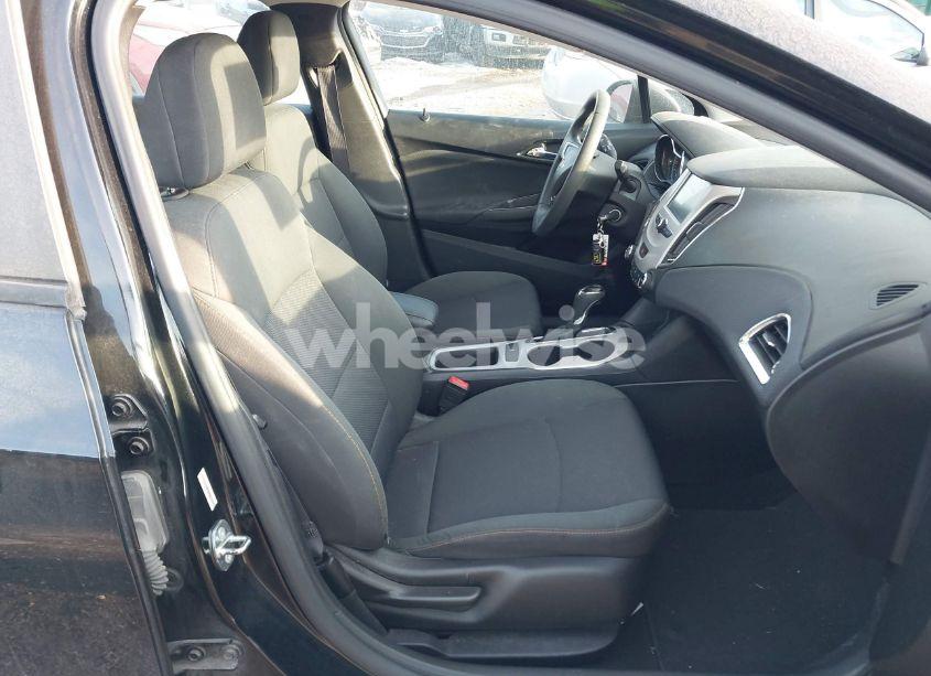 Photo 5 of 2016 Chevrolet Cruze LS AUTO (VIN 1G1BC5SM9G7315306)