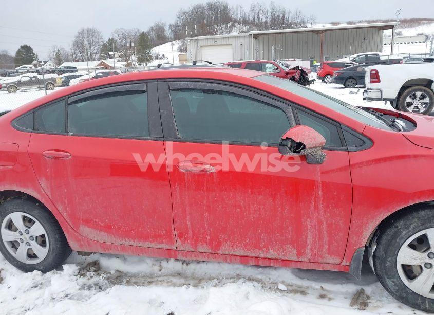 Photo 13 of 2017 Chevrolet Cruze LS AUTO (VIN 1G1BC5SM9H7156823)