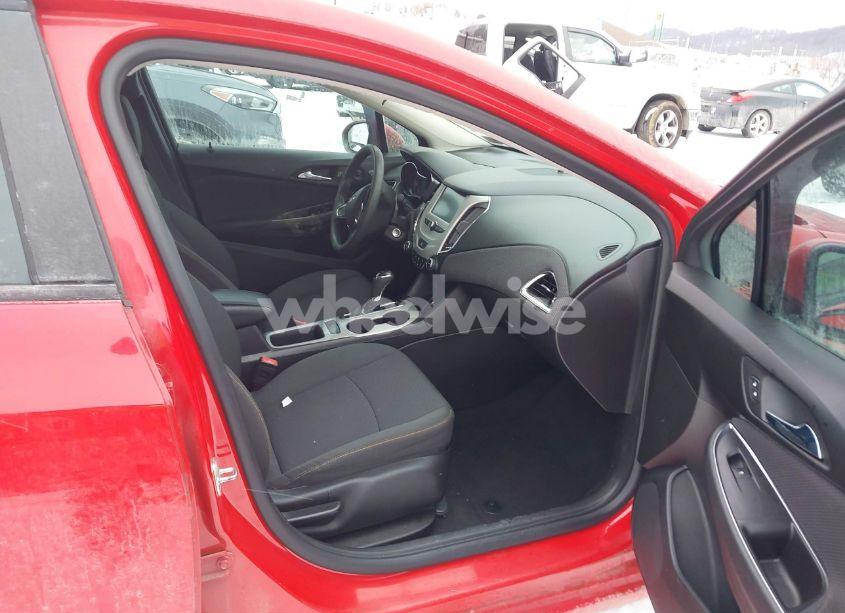 Photo 5 of 2017 Chevrolet Cruze LS AUTO (VIN 1G1BC5SM9H7156823)