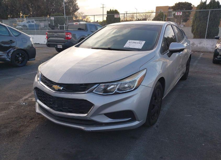 Photo 2 of 2017 Chevrolet Cruze LS AUTO (VIN 1G1BC5SM9H7175338)