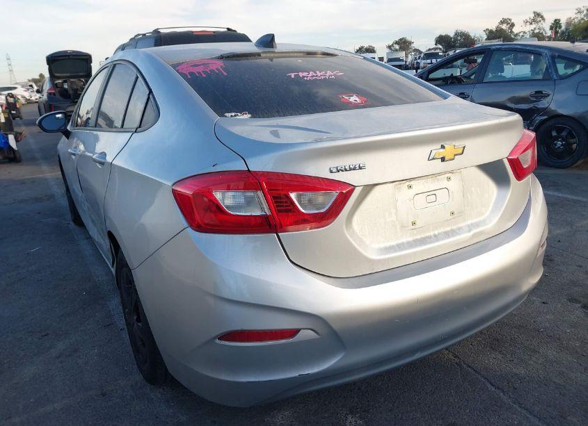 Photo 3 of 2017 Chevrolet Cruze LS AUTO (VIN 1G1BC5SM9H7175338)