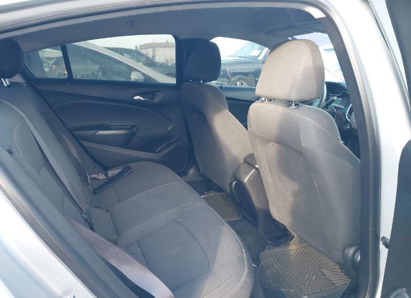 Photo 8 of 2017 Chevrolet Cruze LS AUTO (VIN 1G1BC5SM9H7175338)