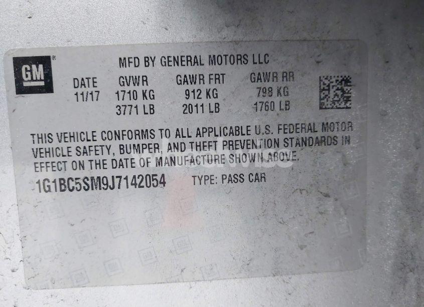 Photo 9 of 2018 Chevrolet Cruze LS AUTO (VIN 1G1BC5SM9J7142054)