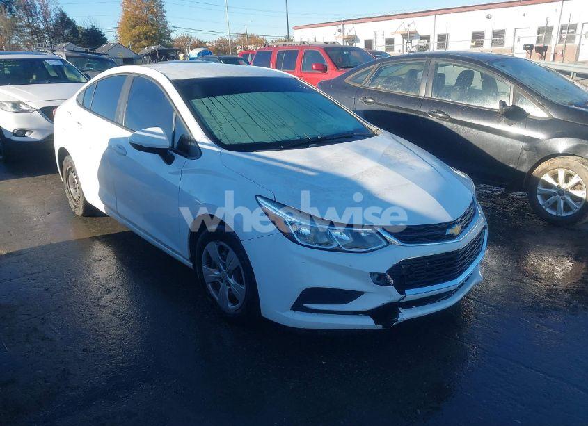 2018 Chevrolet Cruze LS AUTO (VIN 1G1BC5SM9J7159193) main photo