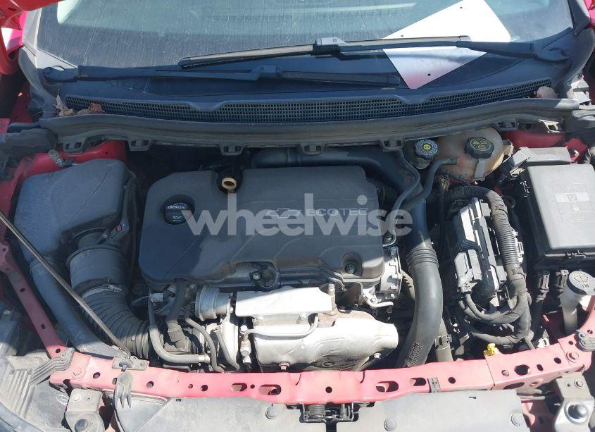 Photo 10 of 2018 Chevrolet Cruze LS AUTO (VIN 1G1BC5SM9J7160571)