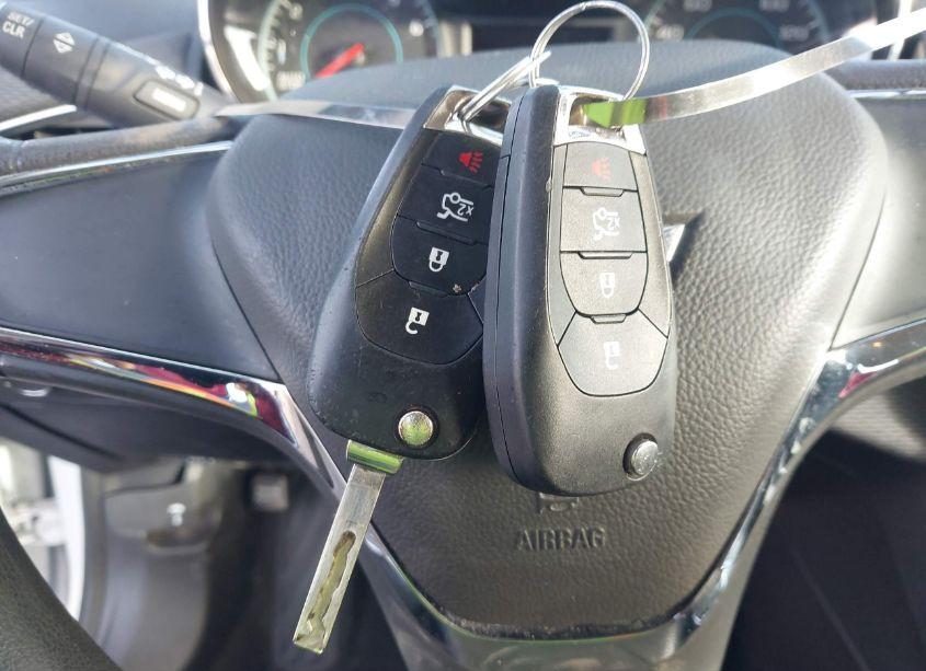 Photo 11 of 2018 Chevrolet Cruze LS AUTO (VIN 1G1BC5SM9J7203791)