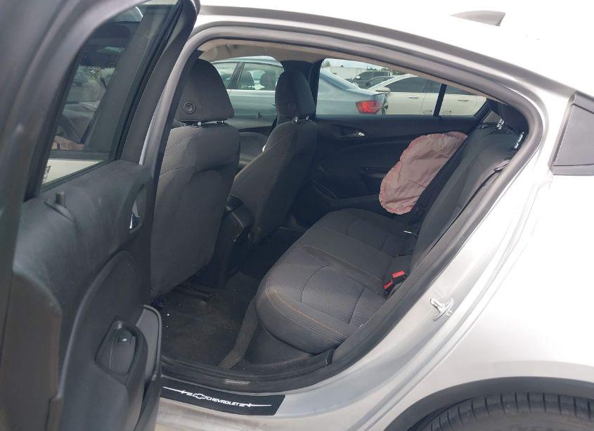 Photo 8 of 2018 Chevrolet Cruze LS AUTO (VIN 1G1BC5SM9J7207422)