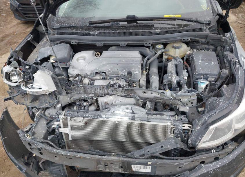 Photo 10 of 2018 Chevrolet Cruze LS AUTO (VIN 1G1BC5SM9J7221031)