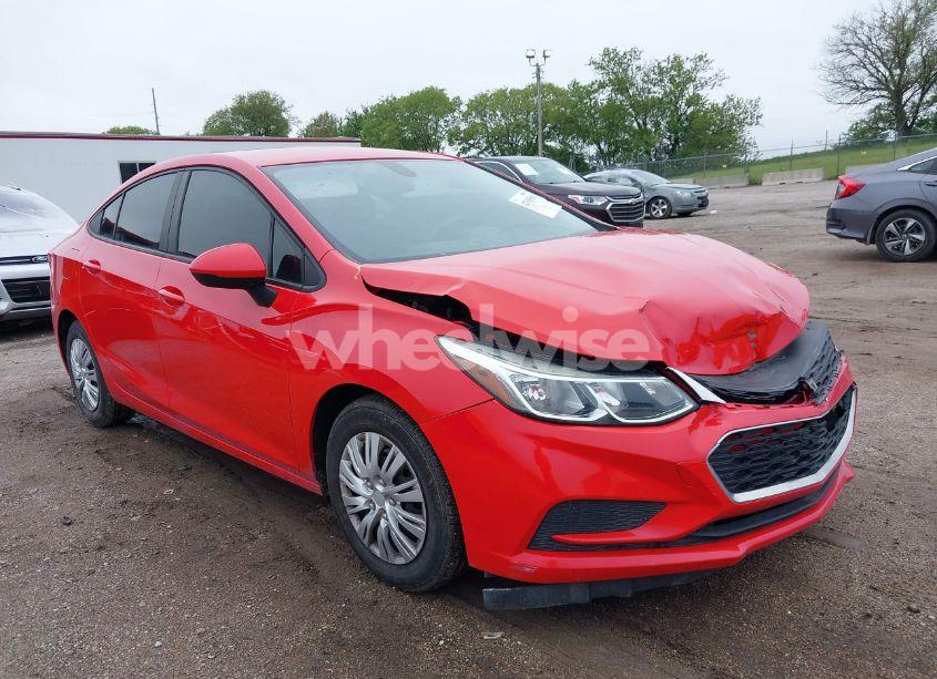 2018 Chevrolet Cruze LS AUTO (VIN 1G1BC5SM9J7221840) main photo