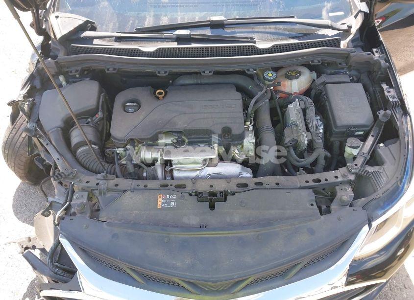 Photo 10 of 2019 Chevrolet Cruze LS (VIN 1G1BC5SM9K7128611)