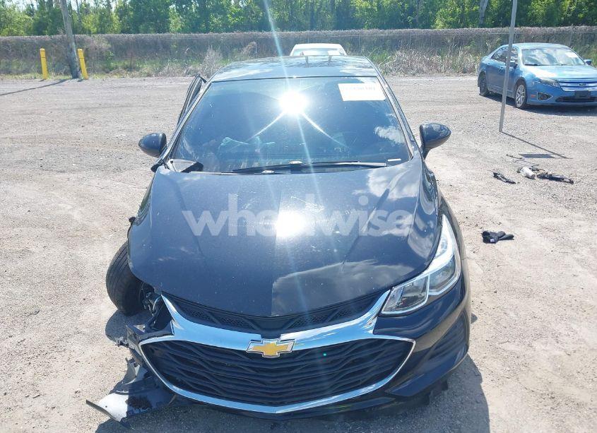 Photo 11 of 2019 Chevrolet Cruze LS (VIN 1G1BC5SM9K7128611)