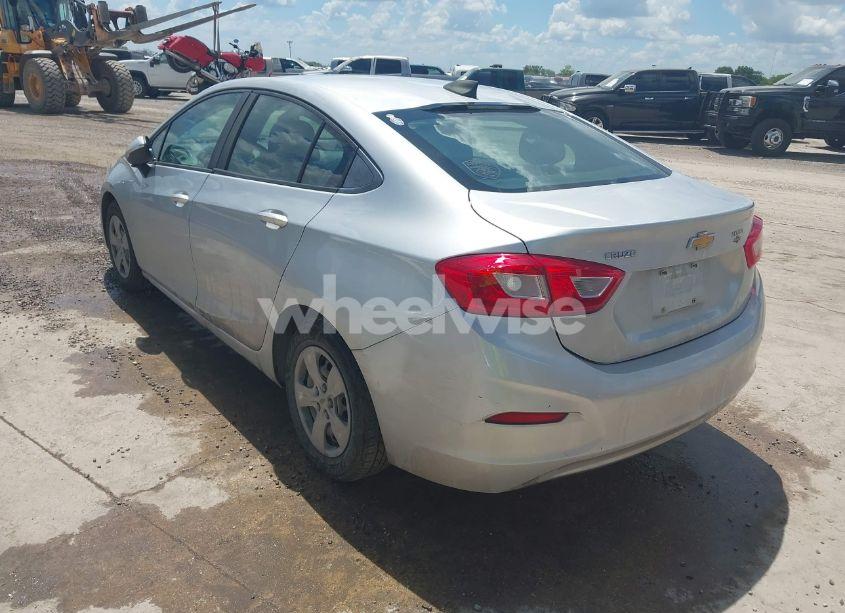 Photo 3 of 2016 Chevrolet Cruze LS AUTO (VIN 1G1BC5SMXG7239742)