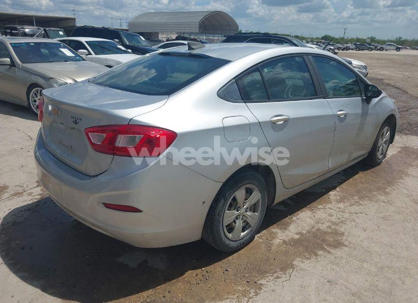 Photo 4 of 2016 Chevrolet Cruze LS AUTO (VIN 1G1BC5SMXG7239742)