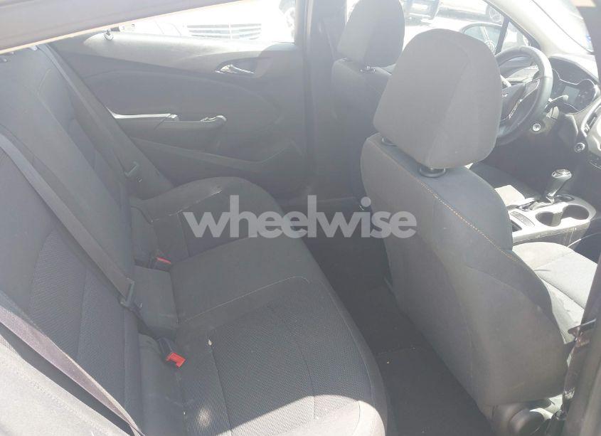 Photo 8 of 2016 Chevrolet Cruze LS AUTO (VIN 1G1BC5SMXG7239742)