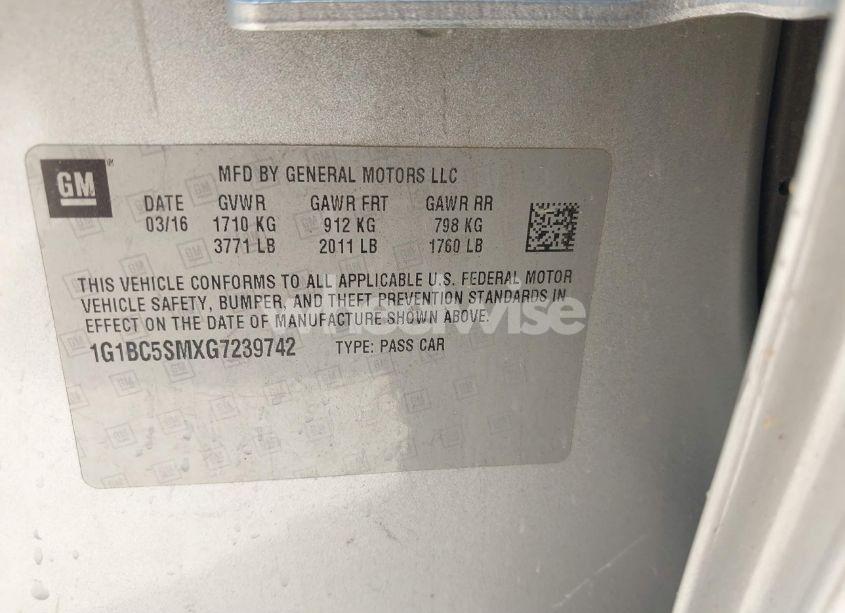 Photo 9 of 2016 Chevrolet Cruze LS AUTO (VIN 1G1BC5SMXG7239742)