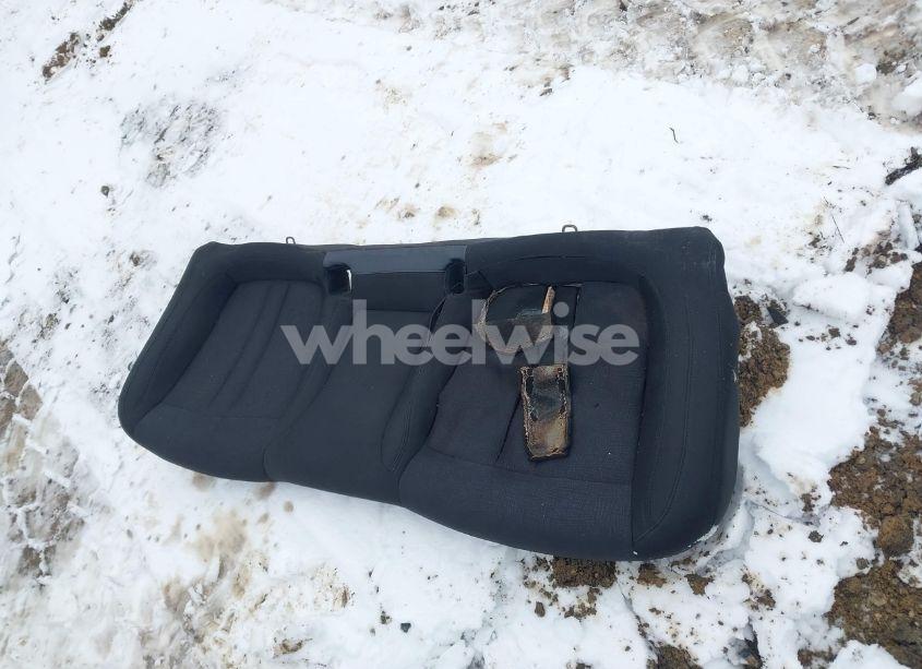 Photo 11 of 2016 Chevrolet Cruze LS AUTO (VIN 1G1BC5SMXG7274331)