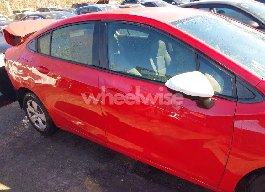 Photo 13 of 2016 Chevrolet Cruze LS AUTO (VIN 1G1BC5SMXG7284521)
