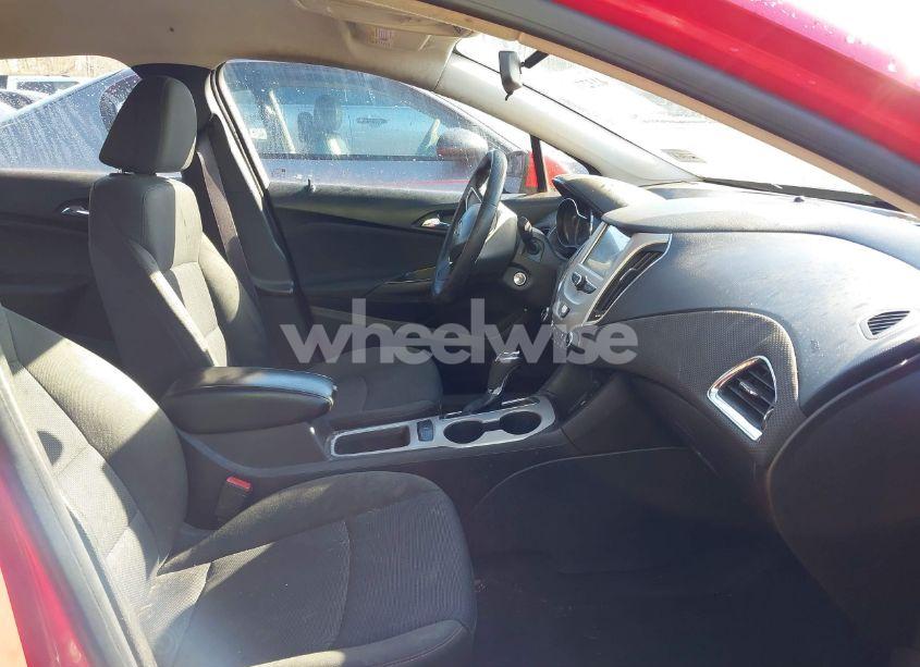 Photo 5 of 2016 Chevrolet Cruze LS AUTO (VIN 1G1BC5SMXG7284521)
