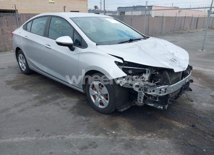 2016 Chevrolet Cruze LS AUTO (VIN 1G1BC5SMXG7290318) main photo