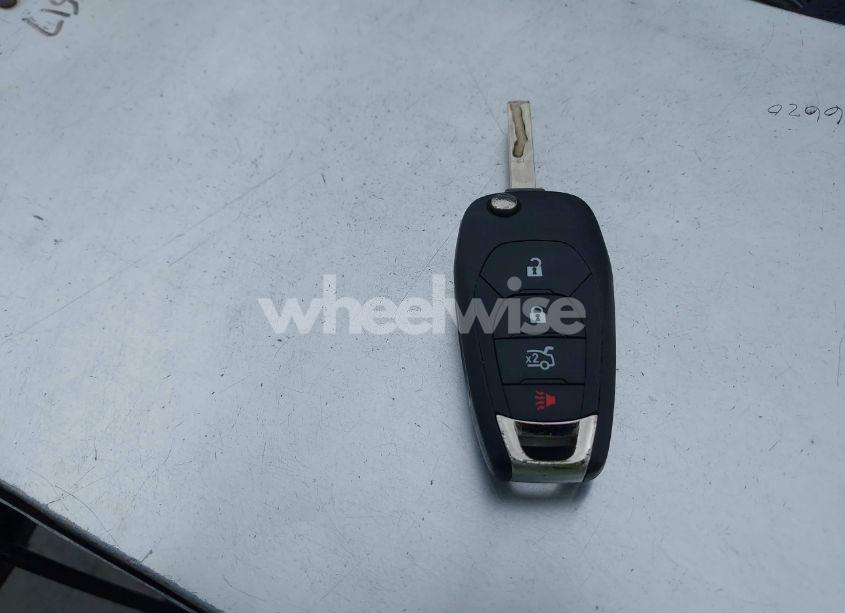 Photo 11 of 2016 Chevrolet Cruze LS AUTO (VIN 1G1BC5SMXG7290318)