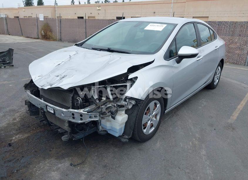 Photo 2 of 2016 Chevrolet Cruze LS AUTO (VIN 1G1BC5SMXG7290318)